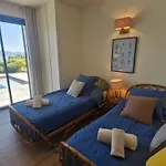 8 Pieces Avec Piscine Privee Et Vue A - Fr-1-780-11 וילה