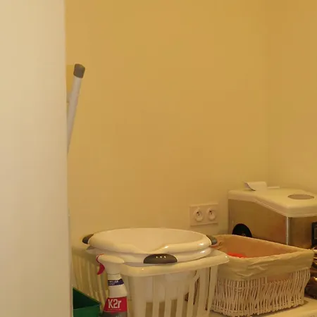 וילה 8 Pieces Avec Piscine Privee Et Vue A - Fr-1-780-11